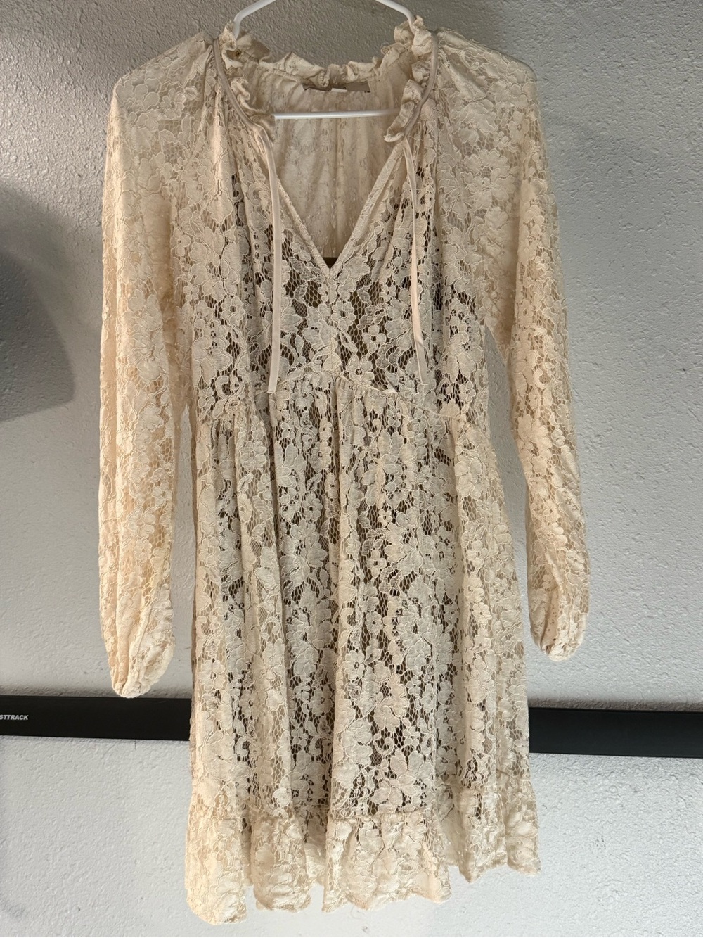 LOFT Cream Lace Long-Sleeve V-Neck Dress